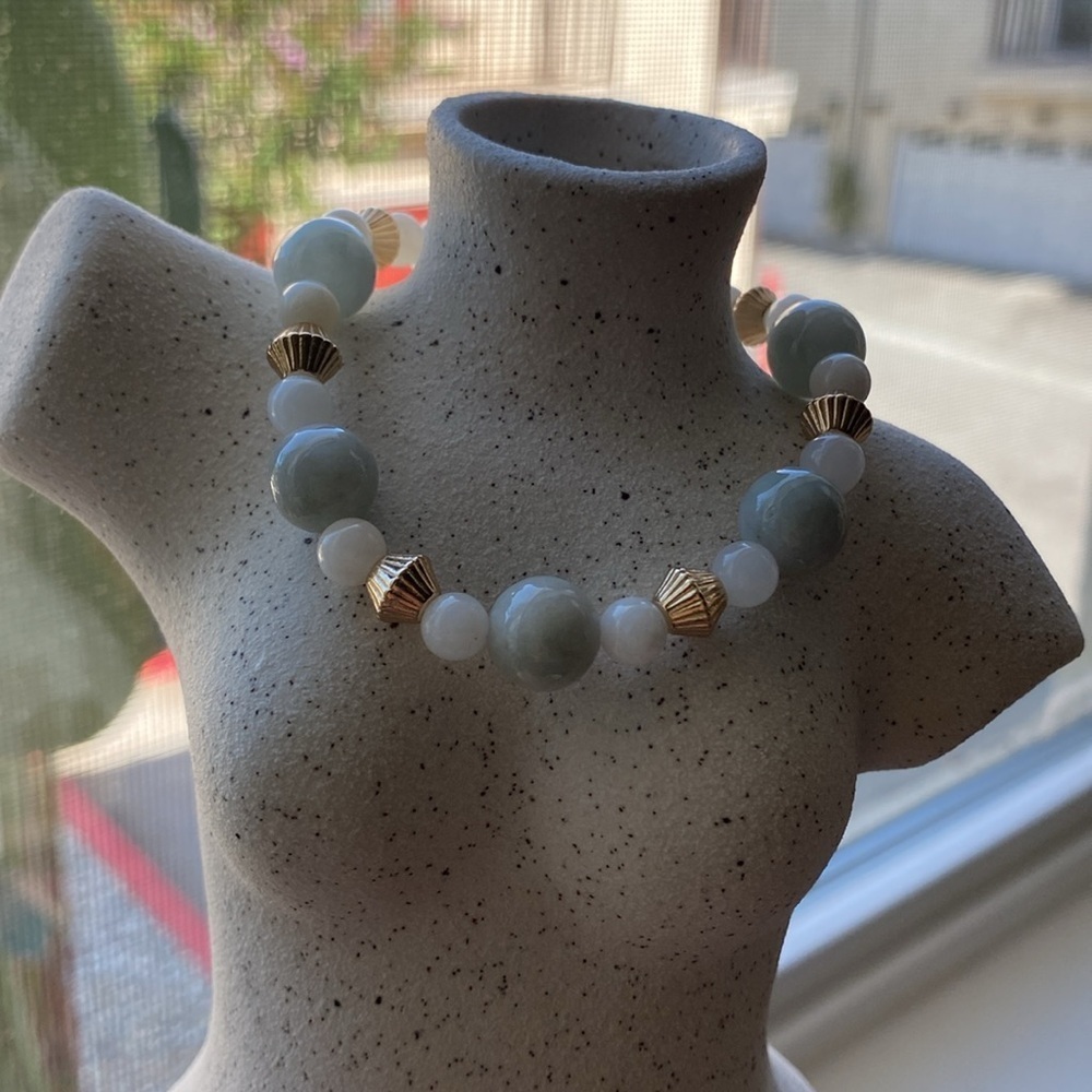 Handmade Burma Jade & Shell bracelet